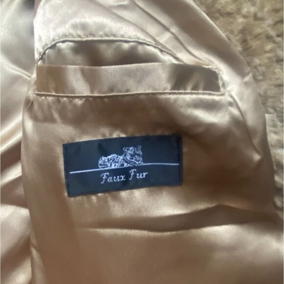 Adrienne Landau Womens Faux Fur Short Coat W/ Hook & Eye Closures-Tan-Sz 1X-NWT - Picture 7 of 10